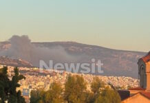 Πάρκο Γουδή: Μεγάλη φωτιά στο παλιό κτίριο του θεάτρου Badminton και μήνυμα του 112