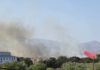 Φωτιά στο Κορωπί: Ήχησε το 112 για ετοιμότητα, σηκώθηκαν εναέρια μέσα