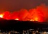 Φωτιά στην Πάρο: Νύχτα αγωνίας από τις αναζωπυρώσεις κοντά σε σπίτια – Νέα μηνύματα του 112 για εκκένωση 5 περιοχών