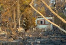 Φωτιά στο Ωραιόκαστρο: Πάλευε να σώσει το σπίτι του ο 66χρονος που βρέθηκε νεκρός – Αναμένεται η ταυτοποίηση της σορού του 12χρονου γιου του