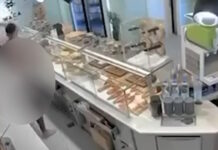 Μύκονος: Νέο βίντεο με τον εκατομμυριούχο influencer – Εισέβαλε γυμνός σε καφέ