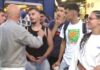 Νεαρός οπαδός του Ολυμπιακού ζήτησε από τον Βαγγέλη Μαρινάκη «να πάρει καλούς παίκτες για τη νέα σεζόν»
