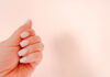 Lychee nails: Το πιο μίνιμαλ nail trend του καλοκαιριού