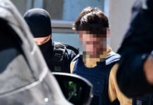 Marfin: Στην Ευελπίδων για να απολογηθούν οι δύο 42χρονοι συλληφθέντες για την εμπρηστική επίθεση