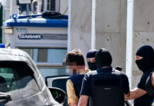 Marfin: Αρνούνται τις κατηγορίες και αμφισβητούν το ανώνυμο ηλεκτρονικό email οι δύο 42χρονοι συλληφθέντες για την εμπρηστική επίθεση