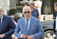 Νικήτας Κακλαμάνης για Μάρω Κοντού: Πάλεψε σχεδόν μόνη της δύο χρόνια με τον καρκίνο