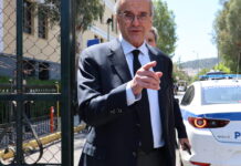 Συνεργάτες Σαμαρά κατά Μαρινάκη για το Predator: «Γιατί συνδέει την παρακολούθηση του πρώην πρωθυπουργού με τη ΝΔ και τις εκλογές του 2023;»