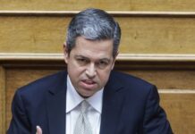 Ο Συμεών Κεδίκογλου ανακοίνωσε ότι παραιτείται από βουλευτής του ΣΥΡΙΖΑ και ανέβασε φωτογραφία με τον Αλέξη Τσίπρα