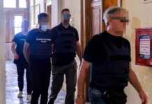 Σύρος: Νέα αυτοψία πριν την απολογία των κατηγορούμενων – «Το χτύπημα δεν ήταν άμυνα, αλλά αντεπίθεση» λέει η δικηγόρος της οικογένειας της διασώστριας
