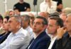 Αλέξης Τσίπρας: Το παρασκήνιο και οι συμβολισμοί στην εκδήλωση για την Τοπική Αυτοδιοίκηση – Οι δήμαρχοι και ο περιφερειάρχης που έδωσαν το παρών