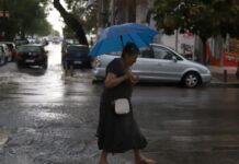 Καιρός: Βροχές, καταιγίδες και χαλάζι αλλάζουν το σκηνικό – Σε «ελεύθερη πτώση» η θερμοκρασία μετά τον λίβα