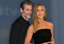 Jim Curtis: Ο σύντροφος της Jennifer Aniston έρχεται για πρώτη φορά στην Ελλάδα