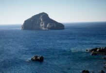 Η Τουρκία προκαλεί ξανά: Επαναφέρει τα περί «γκρίζων ζωνών» στο Αιγαίο με αφορμή τα ελληνικά πάρκα ΑΠΕ