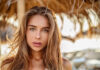 Τα beachy hair colors που θα κυριαρχήσουν το υπόλοιπο του καλοκαιριού
