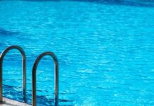 Πάρος: Τα κρίσιμα λεπτά πριν ο 4χρονος πνιγεί στην πισίνα – Ο ρόλος του ιδιοκτήτη ναυαγοσώστη και τα μέτρα ασφαλείας