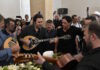 Κηδεία του Νίκου Καλογερόπουλου: Τον αποχαιρέτησαν με όργανα και τραγούδια, όλος ο καλλιτεχνικός κόσμος ήταν εκεί