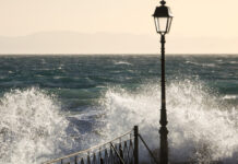 Καιρός τύπου «Hot Dry Windy» την Τρίτη με 38άρια και 7 μποφόρ – Οι 13 επικίνδυνες περιοχές για φωτιά