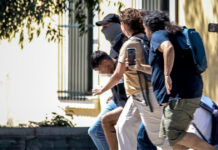 Κυψέλη: Στη φυλακή οδηγείται ο 26χρονος Αφγανός για τον θάνατο της Βρετανίδας – Τήρησε το δικαίωμα της σιωπής ενώπιον της ανακρίτριας