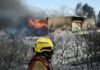 Φωτιά στον Κουβαρά: Την προκάλεσαν σπινθήρες από καλώδια σε κολόνα ρεύματος