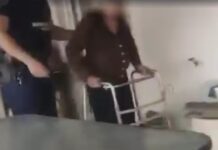 Φωτιά στον Κουβαρά: Βίντεο της αστυνομίας από την εκκένωση σπιτιού που το έχουν περικυκλώσει οι φλόγες