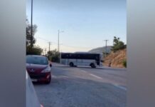 Ταυτοποιήθηκε η οδηγός του λεωφορείου για επικίνδυνη αναστροφή στη Λεωφόρο Αθηνών – Σουνίου