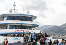 Οι Τούρκοι συρρέουν στα ελληνικά νησιά – Οι τιμές και η βίζα τους έκαναν να «κοιτούν» στο Αιγαίο