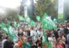 Το ΠΑΣΟΚ ξαναστήνει τις «λαοθάλασσες» στην Κρήτη: Μαζική απόβαση για τα γενέθλια του κόμματος