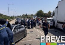 Πρέβεζα: Φορτηγό παρέσυρε 3 αυτοκίνητα στην υποθαλάσσια σήραγγα του Ακτίου – 3 τραυματίες και ουρές χιλιομέτρων