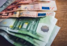 Συντάξεις ενστόλων: Mηνιαίες αυξήσεις έως και 150 ευρώ – Ποιους αφορά, δείτε αναλυτικά παραδείγματα