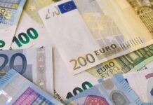 Μεταφορές χρημάτων: Σε ποιες περιπτώσεις η ΑΑΔΕ επιβάλλει φόρο από 10% έως 40%
