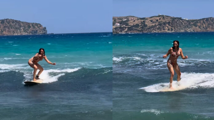 Ευρυδίκη-Βαλαβάνη-Σερφάρει-στη-θάλασσα-στις-διακοπές-της.jpg