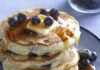 Pancakes με γιαούρτι, blueberry & λεμόνι σε 20