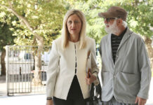 Πέτρος Φιλιππίδης: Στον Άρειο Πάγο με τη σύζυγό του, Ελπίδα Νίνου για την αναίρεση της καταδίκης του