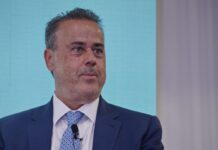 Παπασταύρου: Την Τρίτη η παρουσίαση του οδικού χάρτη για τη μείωση του ενεργειακού κόστους – Τι είπε για φωτοβολταϊκά και αυτοκατανάλωση