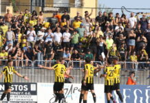 Η ΑΕΚ «υποκλίθηκε» στους οπαδούς της: «Η ομάδα 680 χιλιόμετρα μακριά από την Αθήνα αλλά στην έδρα της»