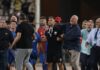 Ο Αχιλλέας Μπέος είχε επεισόδιο με τον Αλμπέρτο Μπρινιόλι μετά το Βόλος – ΑΕΚ, λύθηκε άμεσα η παρεξήγηση των δύο