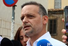 Χάρης Δούκας: Ενδεχομένως να οφείλεται σε εκτεταμένη διαρροή αερίου, τα αίτια της έκρηξης στην Πλάκα