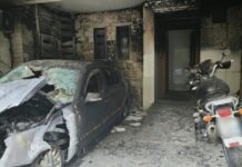 Εμπρηστική επίθεση στου Ζωγράφου σε πιλοτή πολυκατοικίας όπου μένει αντιδήμαρχος: Κάηκε το αυτοκίνητο του, δείτε φωτογραφίες
