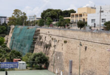 Ηράκλειο: Νεκρός ο 54χρονος που έπεσε από τα Ενετικά Τείχη – Ήθελε να αυτοκτονήσει, τον είχαν αφήσει να φύγει από το νοσοκομείο
