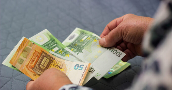 istock-1452873495-1200x630.jpg