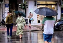 Καιρός αύριο: Βροχές, καταιγίδες και πτώση της θερμοκρασίας