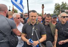 Σάλος με την αποδοχή δωρεάς του Ηλία Κασιδιάρη σε Σύλλογο Γονέων δημοτικού σχολείου στα Μέγαρα