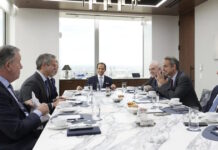 Συνάντηση Μητσοτάκη με ανώτατα στελέχη της Morgan Stanley – Στο τραπέζι διεθνείς εξελίξεις, οικονομία και πυρηνική ενέργεια