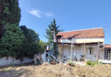 «Δεν θυμάμαι πού είναι», έλεγε στους αστυνομικούς η κόρη της ηλικιωμένης που την έθαψε για να της παίρνει την σύνταξη στον Μαραθώνα