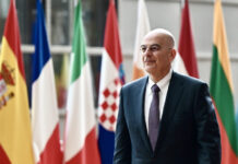 Δένδιας προς ΕΕ: «Οι προκλήσεις δεν προέρχονται μόνο από τον Βορρά, αλλά και από τον Νότο»
