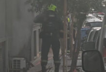 Παγκράτι: Ακούστηκε έκρηξη πριν από τη φωτιά στο υπόγειο – Εκκενώθηκε πολυκατοικία