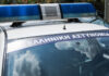 Πάτρα: Άνδρας σε αμόκ έμπαινε με τη βία σε αυτοκίνητα ζευαγαριών και τα έκανε «γυαλιά καρφιά» σε σπίτι