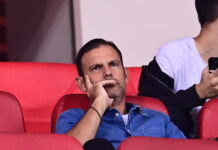 Τελειώνει ο Συλαϊδόπουλος από τη Ρίο Άβε – Πλησιάζει ο Σεάμπρα στον πάγκο της