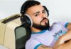 «Μαζί κι αντίθετα»: Ο Ακύλας σε μια μπαλάντα έκπληξη