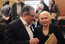Το ΚΚΕ αποχαιρετά τη Μπέτυ Βαλάση: Θα την κρατήσουμε στη μνήμη μας ολόφωτη, τρυφερή, αχόρταγη για ζωή και αγωνίστρια